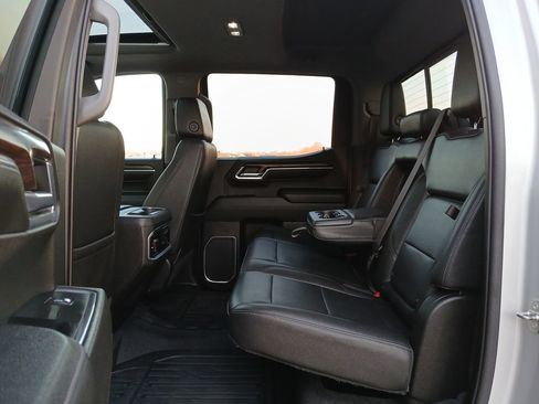 Used 2022 GMC Sierra 1500 SLT w/ SLT Premium Plus Package image 26