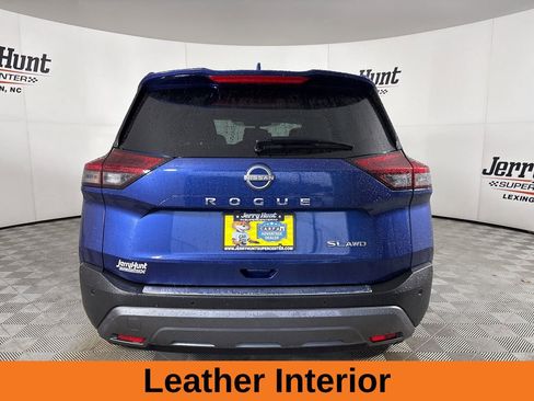 Used 2023 Nissan Rogue SL w/ SL Premium Package image 6