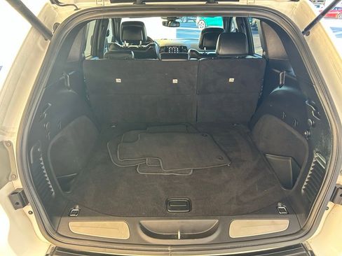 Used 2019 Jeep Grand Cherokee Limited image 7