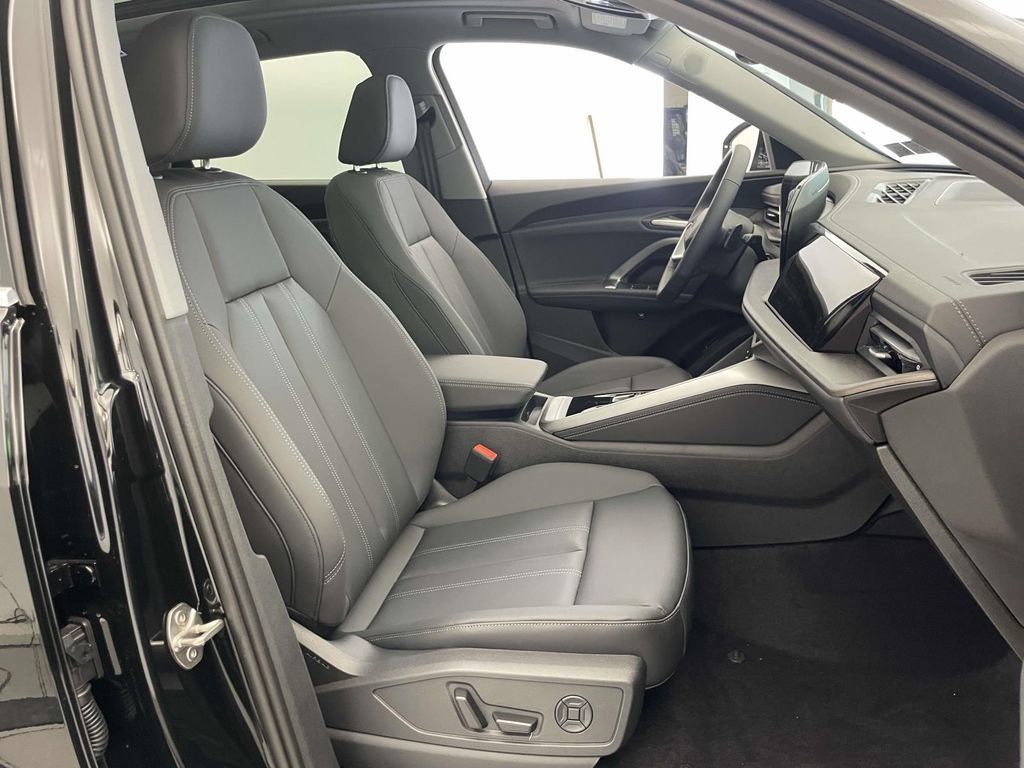 New 2026 Audi Q5 Premium Plus AWD/4WD image 23