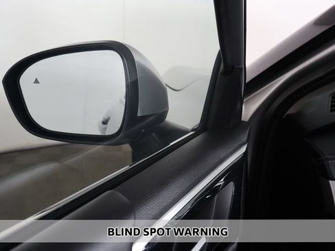 Used 2024 Mitsubishi Outlander SE FWD image 6
