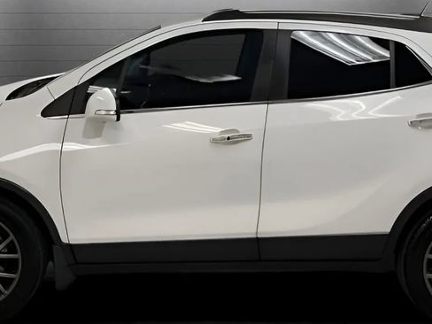 Used 2019 Buick Encore Sport Touring w/ Safety Package FWD image 8