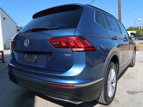 Used 2018 Volkswagen Tiguan SEL image 8