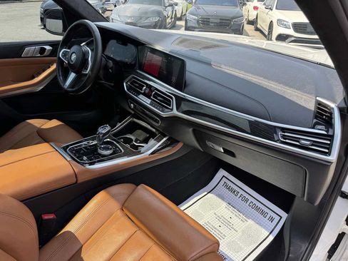 Used 2019 BMW X7 xDrive40i w/ Dynamic Handling Package AWD/4WD image 30