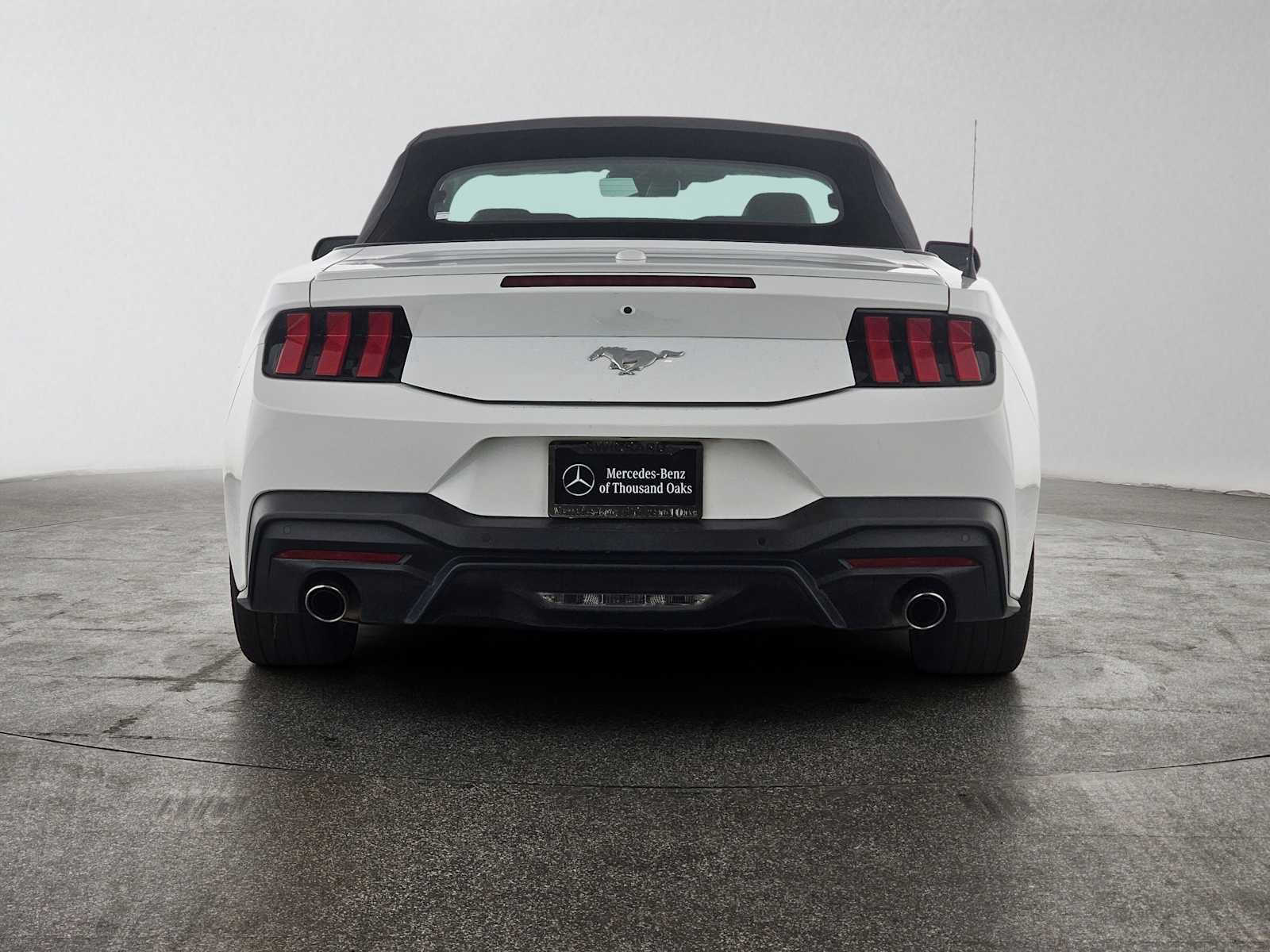 Used 2024 Ford Mustang Premium RWD image 4