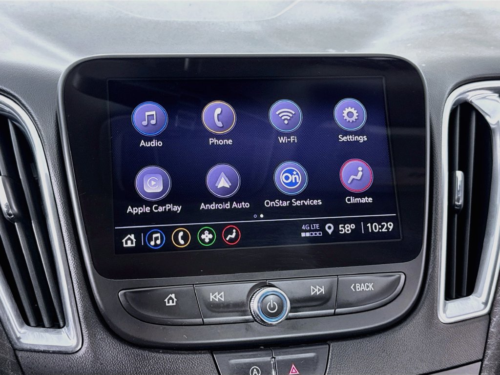 Used 2021 Chevrolet Malibu LT FWD image 25