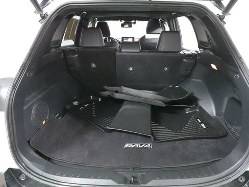 Used 2019 Toyota RAV4 XSE w/ XSE Weather Package AWD/4WD image 30