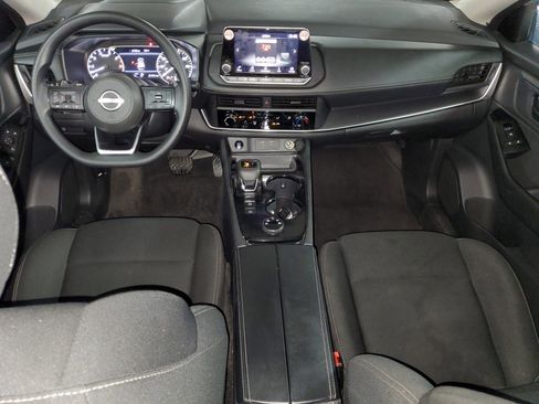 Used 2024 Nissan Rogue S AWD/4WD image 12