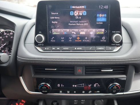 Certified 2025 Nissan Rogue SV AWD/4WD image 19