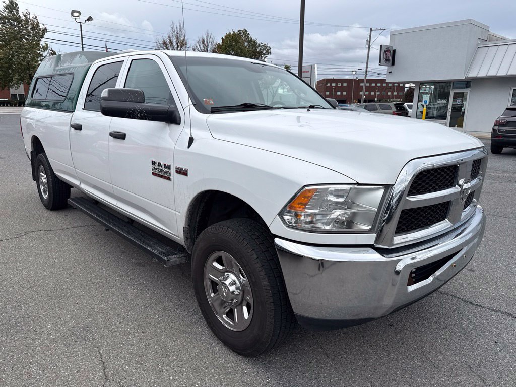 Used 2016 RAM 2500 Tradesman w/ Chrome Appearance Group AWD/4WD image 9