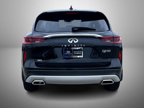 Certified 2025 INFINITI QX50 Pure image 6