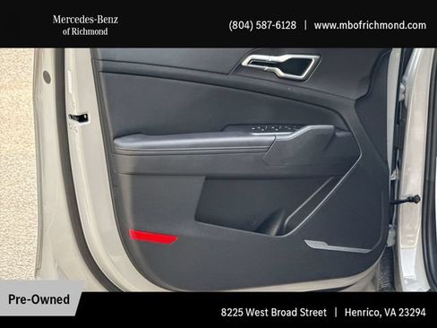 Used 2026 Kia Sportage EX w/ EX Panorama Roof Package AWD/4WD image 12