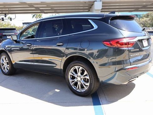 Used 2020 Buick Enclave Avenir w/ Avenir Technology Package image 4