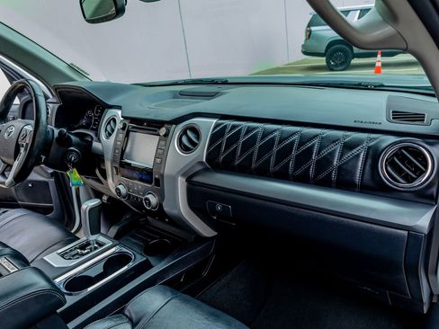 Used 2018 Toyota Tundra Platinum image 17