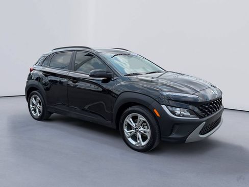 Used 2023 Hyundai Kona SEL w/ Cargo Package FWD image 1