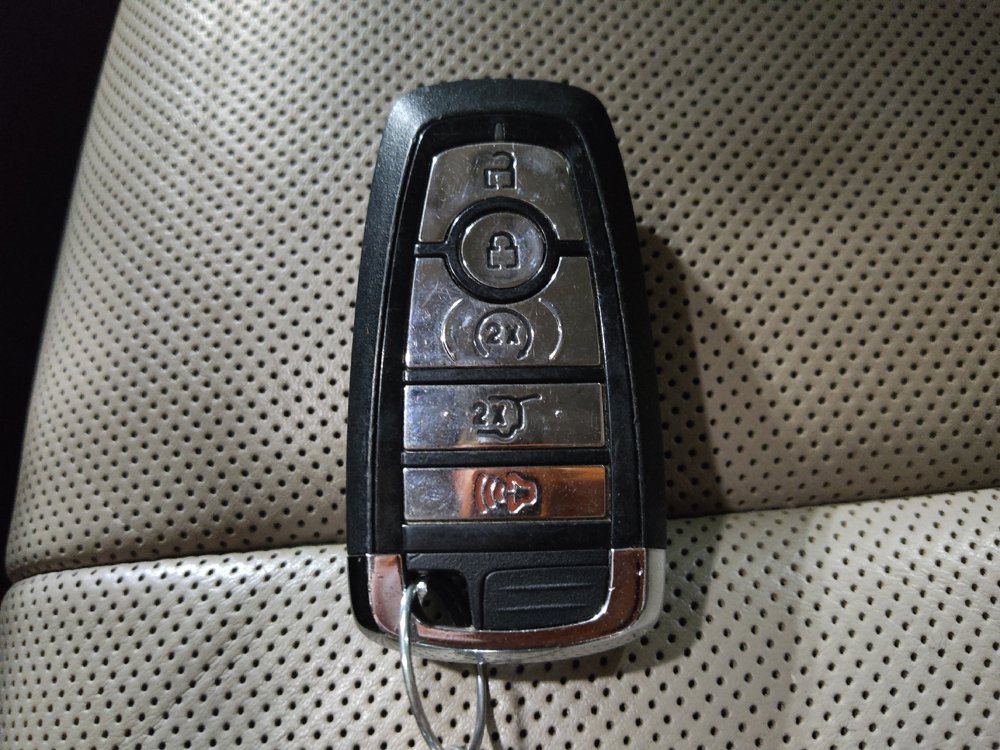 Used 2021 Lincoln Corsair Reserve w/ Equipment Group 201A FWD image 32