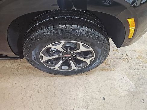 New 2026 GMC Yukon AT4 Ultimate image 9