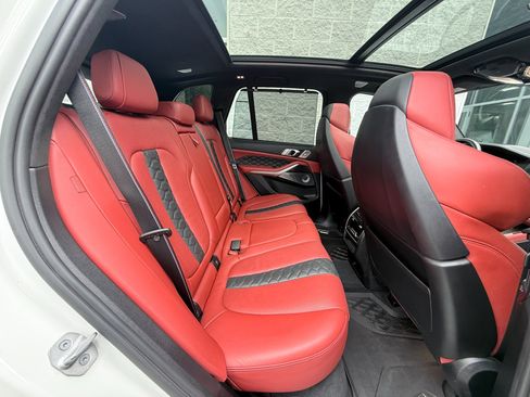 Used 2021 BMW X5 M w/ Competition Package AWD/4WD image 46