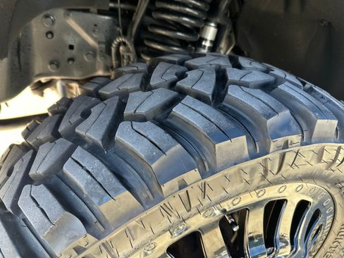 Used 2020 Ford F450 Platinum w/ FX4 Off-Road Package image 29