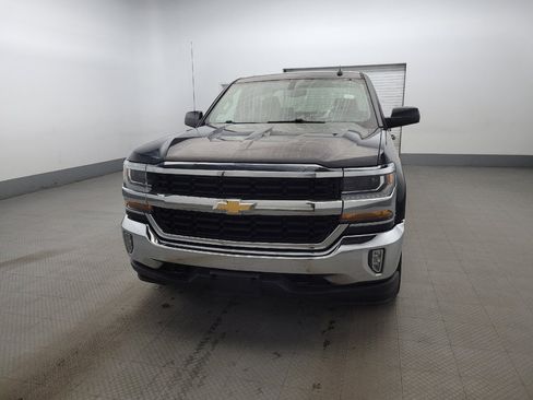 Used 2018 Chevrolet Silverado 1500 LT w/ All Star Edition image 15