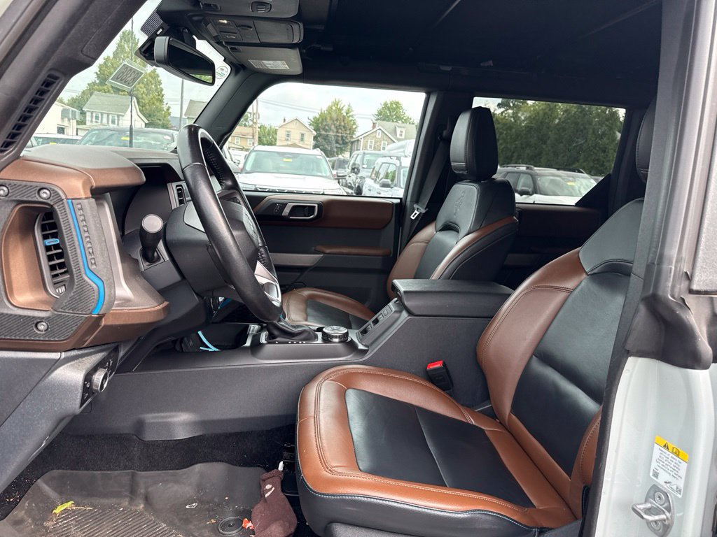Used 2023 Ford Bronco Outer Banks AWD/4WD image 6