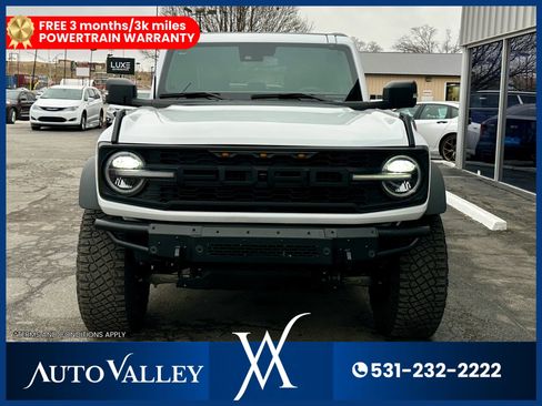 Used 2024 Ford Bronco Wildtrak image 2