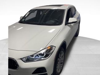 Used 2022 BMW X2 xDrive28i w/ Premium Package AWD/4WD video 1