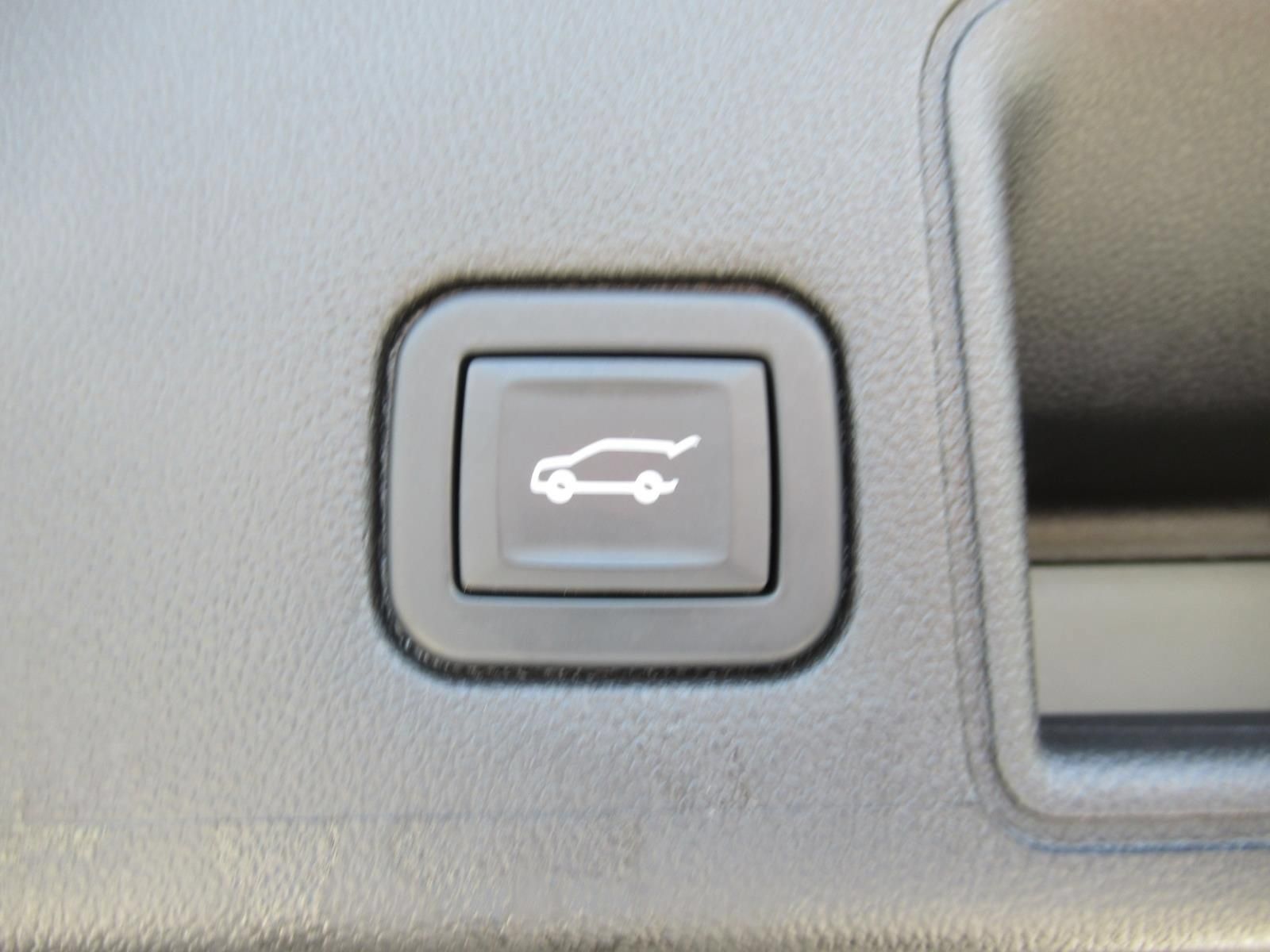 Used 2021 GMC Terrain SLT w/ Infotainment Package II FWD image 36
