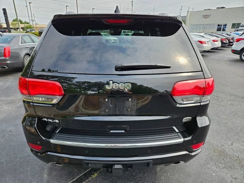 Used 2018 Jeep Grand Cherokee Overland AWD/4WD image 6