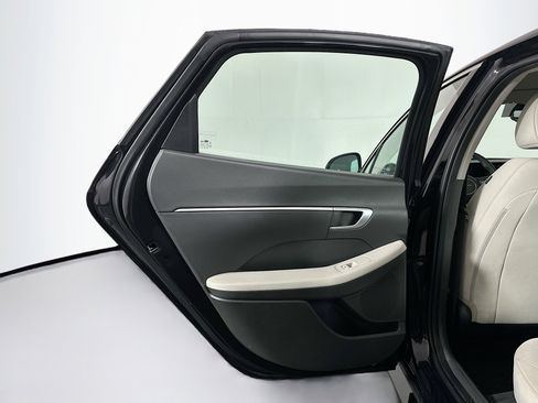 Used 2025 Hyundai Sonata SEL FWD image 26