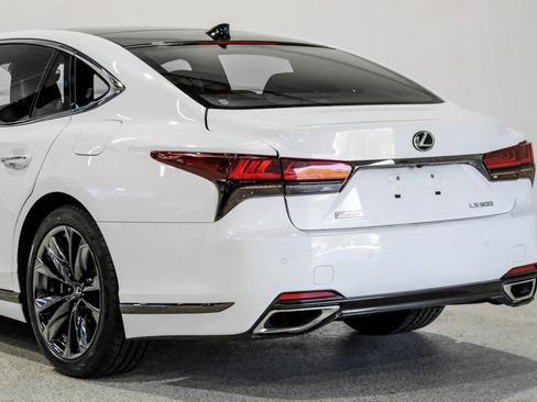 Used 2021 Lexus LS 500 F Sport w/ Accessory Package (Z2) image 14