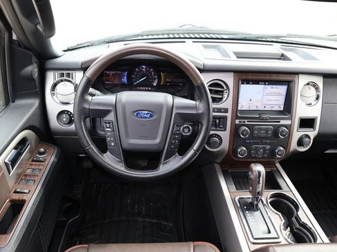 Used 2016 Ford Expedition King Ranch AWD/4WD image 18