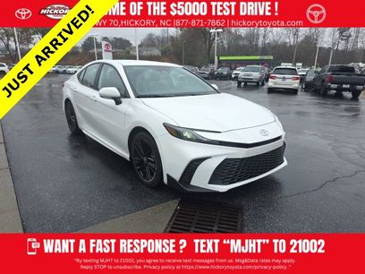 Used 2025 Toyota Camry SE