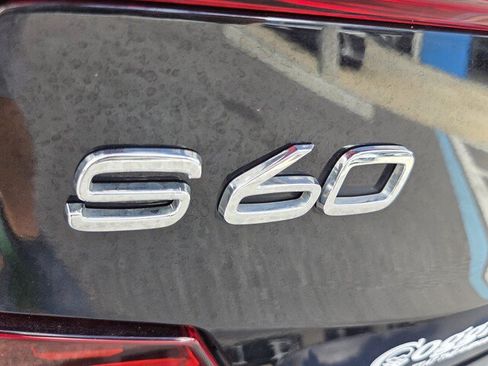 Used 2024 Volvo S60 B5 Plus FWD image 31