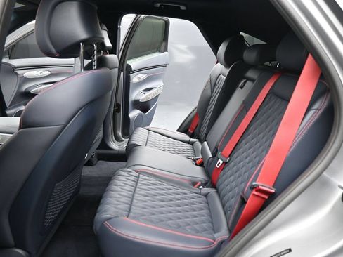 Used 2024 Genesis GV70 3.5T Sport w/ Sport Advanced Package AWD/4WD image 19