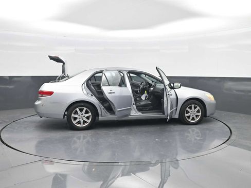 Used 2004 Honda Accord EX image 36