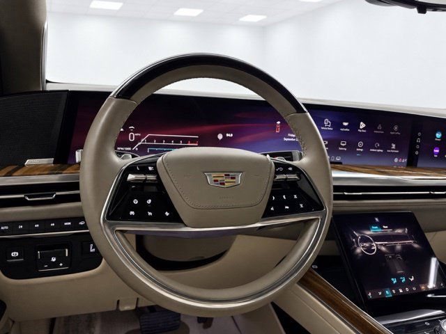 Used 2025 Cadillac Escalade Sport Platinum w/ LPO, Floor Liner Package AWD/4WD image 32