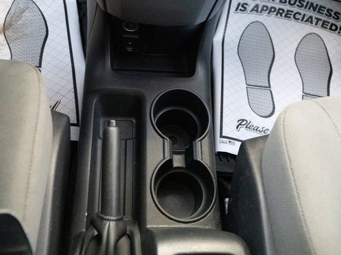 Used 2019 Nissan NV200 S w/ Cruise Control Package image 31