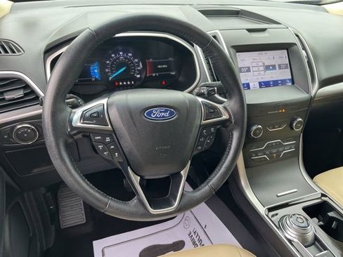 Used 2020 Ford Edge SEL w/ Convenience Package image 37