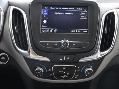 Used 2022 Chevrolet Equinox LS AWD/4WD image 14