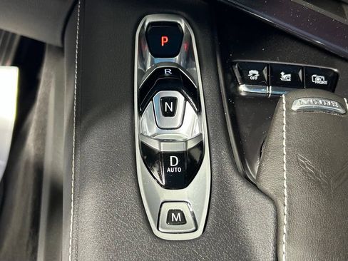 Used 2024 Chevrolet Corvette Stingray Preferred Cpe w/ Z51 Performance Package RWD image 28