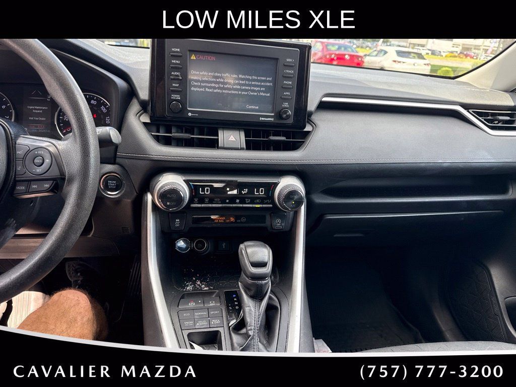 Used 2020 Toyota RAV4 XLE w/ All Weather Liner Package AWD/4WD image 18
