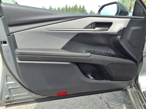 Used 2025 Toyota Camry SE w/ Convenience Package FWD image 20