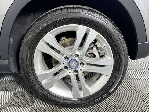 Used 2017 Mercedes-Benz GLA 250 4MATIC image 35