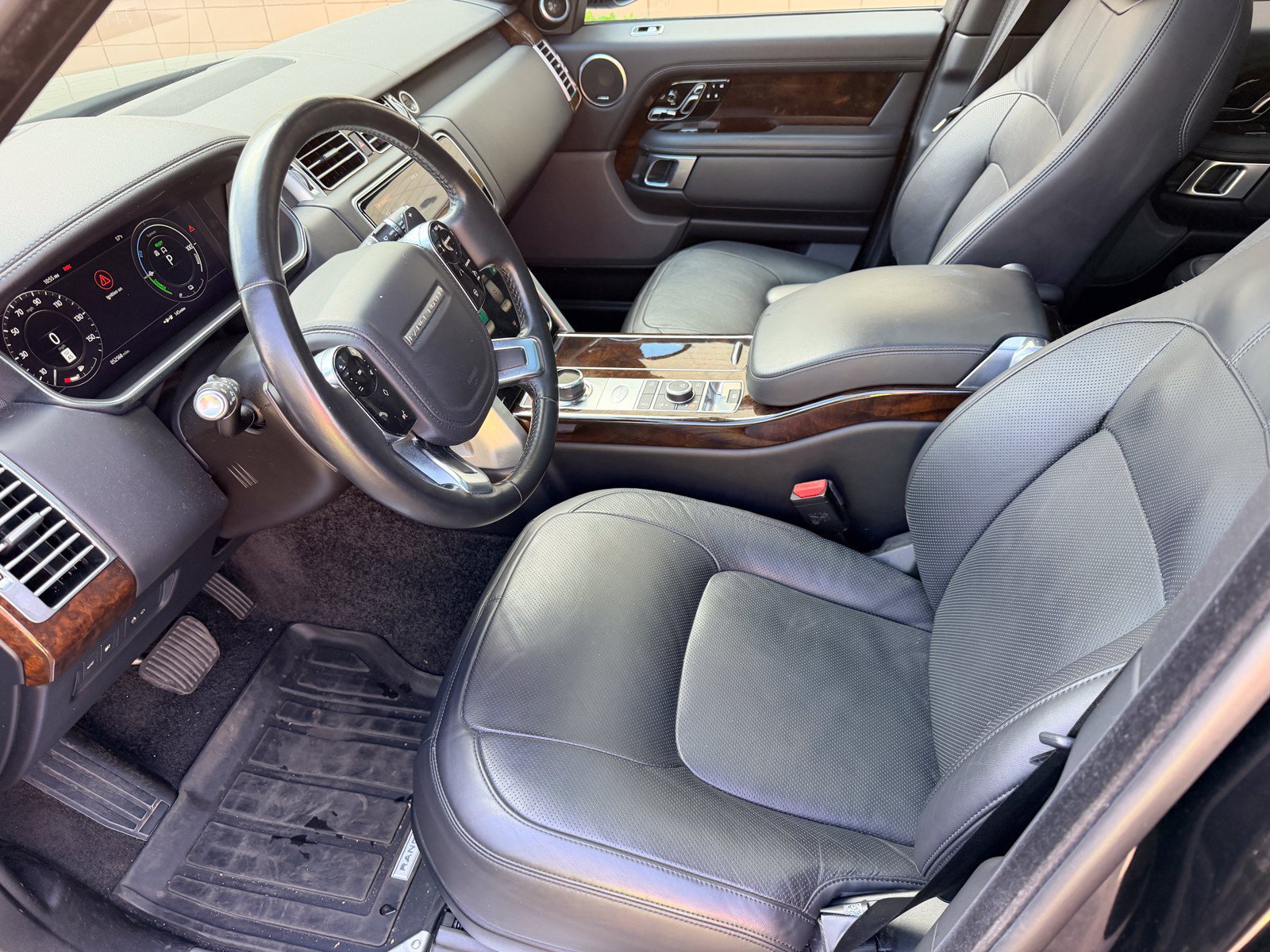 Used 2020 Land Rover Range Rover HSE AWD/4WD image 20