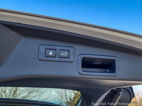New 2026 Subaru Outback Premium image 24
