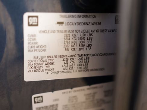 Used 2022 Chevrolet Silverado 1500 LT w/ Z71 Off-Road Package image 36