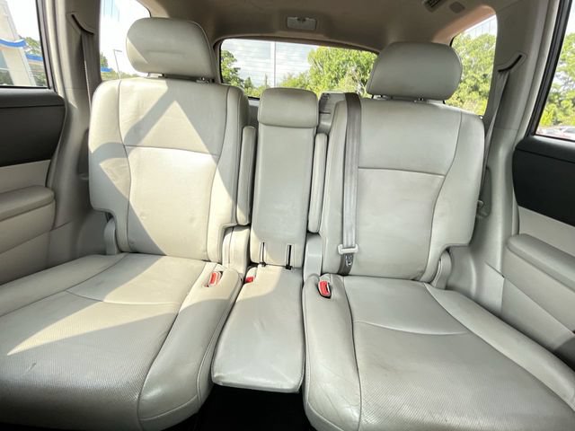 Used 2013 Toyota Highlander Limited FWD image 16