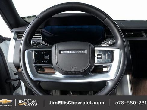 Used 2024 Land Rover Range Rover SE image 11