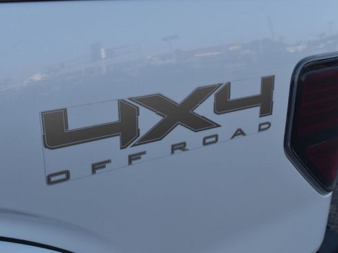 Used 2013 Ford F150 King Ranch w/ King Ranch Luxury Pkg image 11